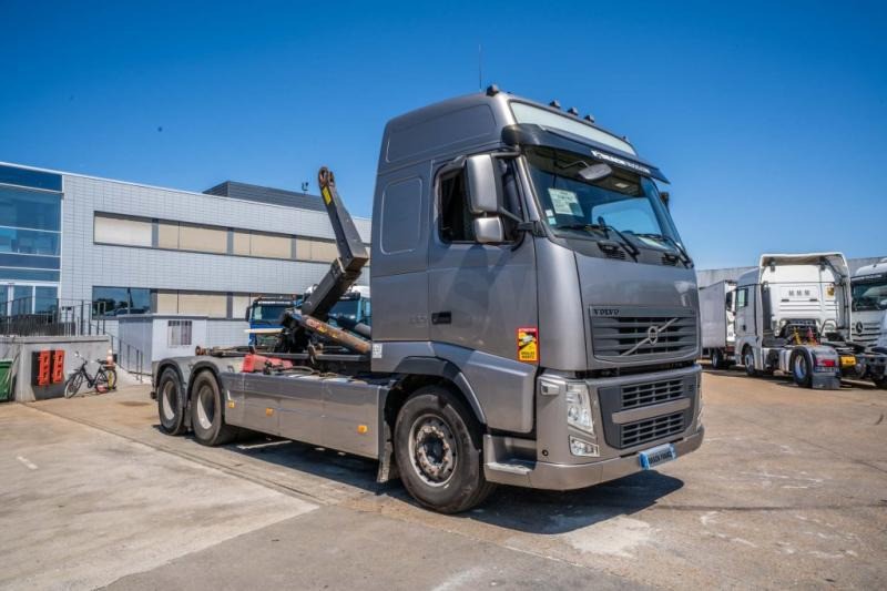 Volvo FH 480 -E5 + PALFINGER - Pacēlājs ar āķi: foto 3 Volvo FH 480 -E5 + PALFINGER - Pacēlājs ar āķi: foto 3