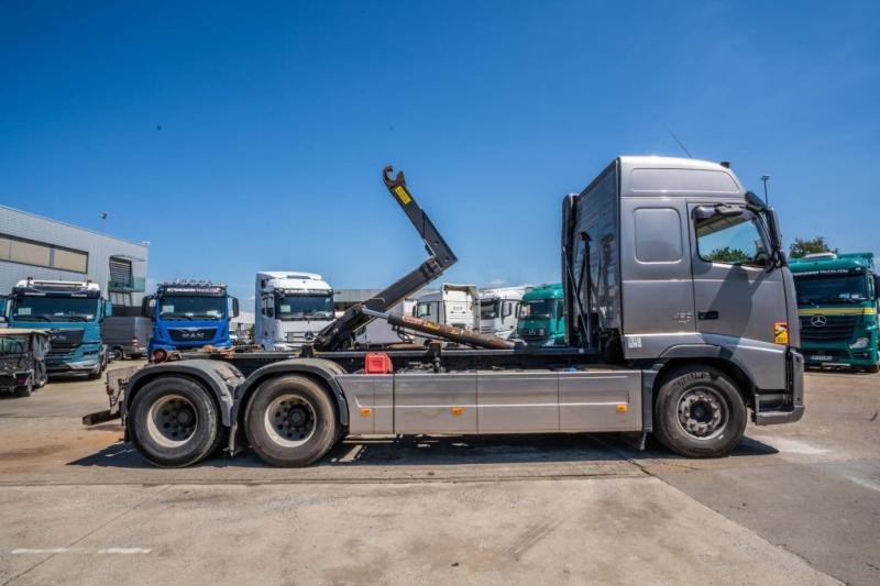 Volvo FH 480 -E5 + PALFINGER - Pacēlājs ar āķi: foto 4 Volvo FH 480 -E5 + PALFINGER - Pacēlājs ar āķi: foto 4