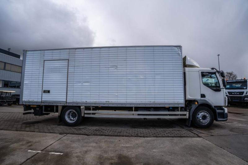 Volvo FL 260 (19t) +DHOLLANDIA 2T. - Kravas automašīna ar slēgto virsbūvi: foto 3 Volvo FL 260 (19t) +DHOLLANDIA 2T. - Kravas automašīna ar slēgto virsbūvi: foto 3