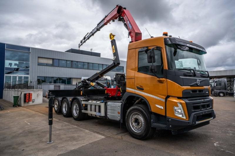 Volvo FMX 430-8x4+HMF 2820/6xhydr. - Pacēlājs ar āķi, Kravas auto ar manipulatoru: foto 2 Volvo FMX 430-8x4+HMF 2820/6xhydr. - Pacēlājs ar āķi, Kravas auto ar manipulatoru: foto 2