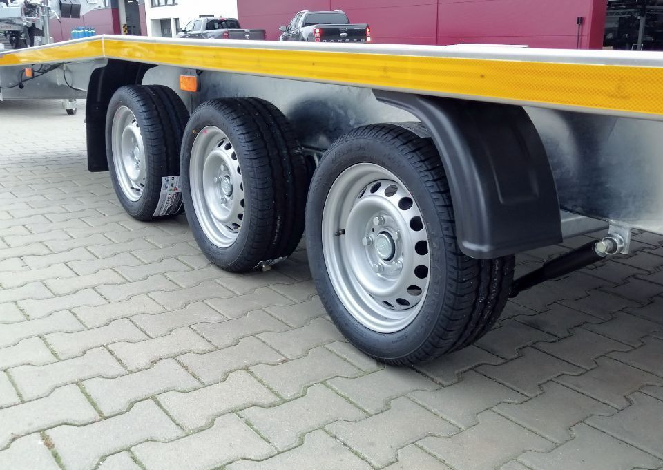 Besttrailers REBEL (JUPITER) - Piekabe autovedējs: foto 3 Besttrailers REBEL (JUPITER) - Piekabe autovedējs: foto 3