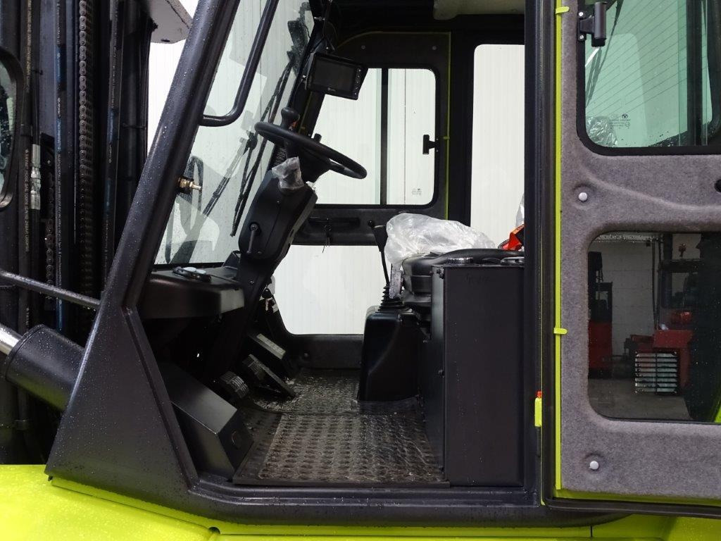 Dīzeļiekrāvējs Clark C80D900 - TRIPLEX - NEU: foto 7