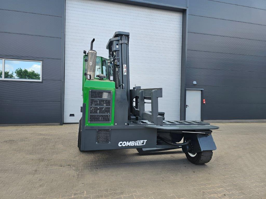 Combilift C14000H - Četru pušu autokrāvējs: foto 5 Combilift C14000H - Četru pušu autokrāvējs: foto 5