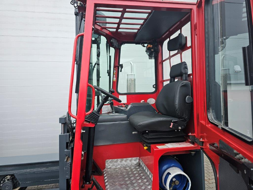 Combilift C5000L - TRIPLEX - Četru pušu autokrāvējs: foto 5 Combilift C5000L - TRIPLEX - Četru pušu autokrāvējs: foto 5