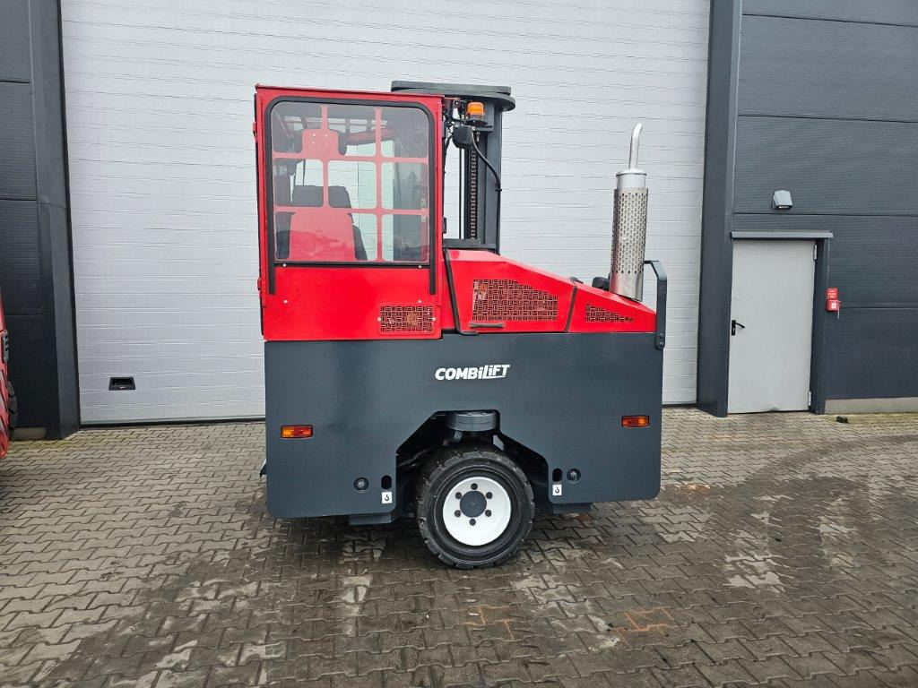 Combilift C5000L - TRIPLEX - Četru pušu autokrāvējs: foto 4 Combilift C5000L - TRIPLEX - Četru pušu autokrāvējs: foto 4