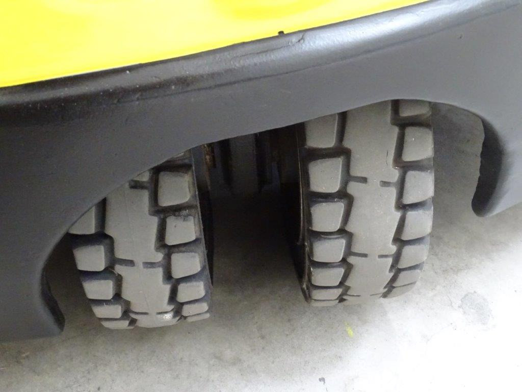 Hyster J2.0XNT - Elektroiekrāvējs: foto 2 Hyster J2.0XNT - Elektroiekrāvējs: foto 2