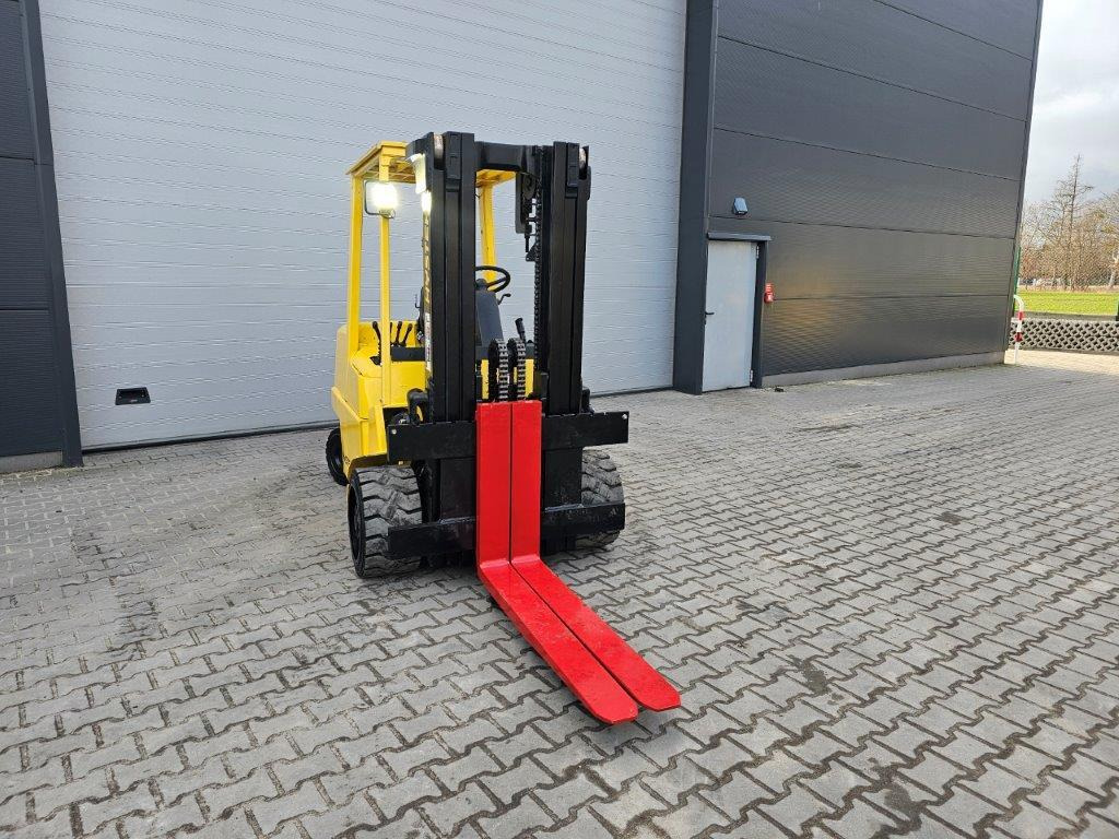 Hyster S5.50XM - Container-Indoor-Stapler - Kompaktstapler - - Dīzeļiekrāvējs: foto 4 Hyster S5.50XM - Container-Indoor-Stapler - Kompaktstapler - - Dīzeļiekrāvējs: foto 4