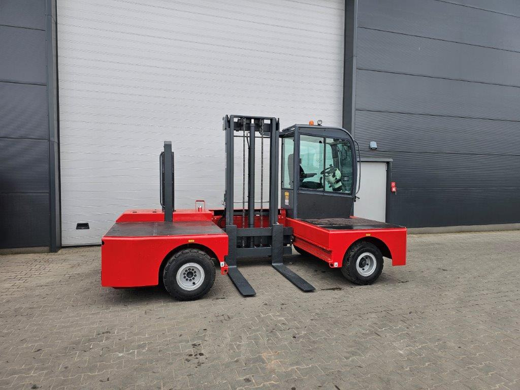 Jumbo JDQN40/14/40 - Sānu autokrāvējs: foto 1 Jumbo JDQN40/14/40 - Sānu autokrāvējs: foto 1