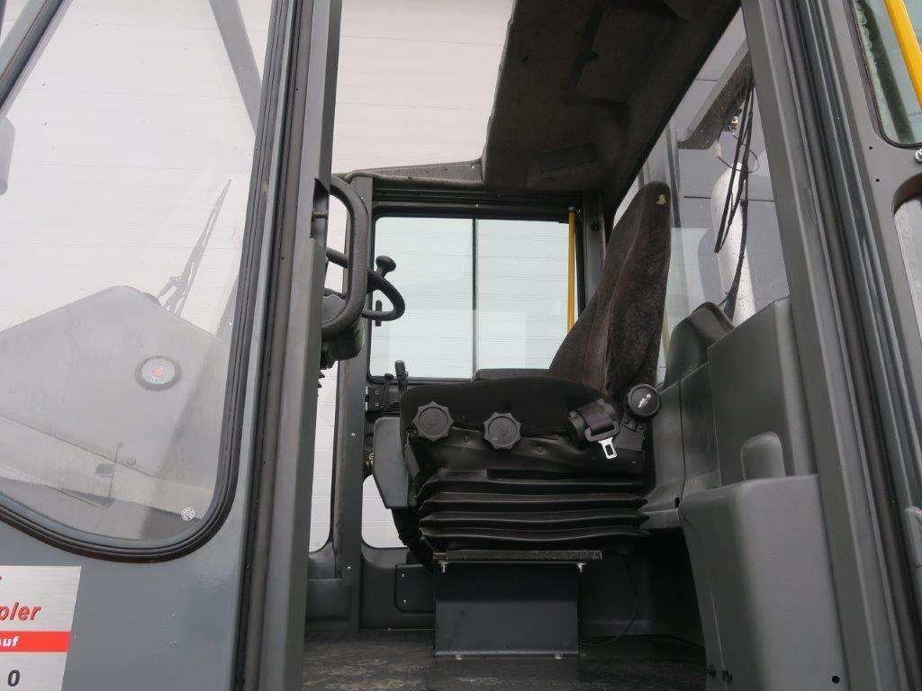 Kalmar DCE150-6 Marine Forklift For Boat Handling - Dīzeļiekrāvējs: foto 2 Kalmar DCE150-6 Marine Forklift For Boat Handling - Dīzeļiekrāvējs: foto 2