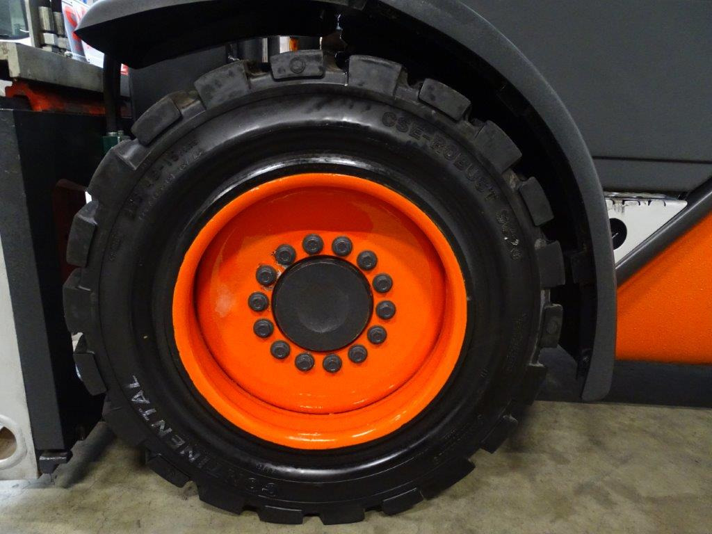 Linde H30D - TRIPLEX - Dīzeļiekrāvējs: foto 2 Linde H30D - TRIPLEX - Dīzeļiekrāvējs: foto 2