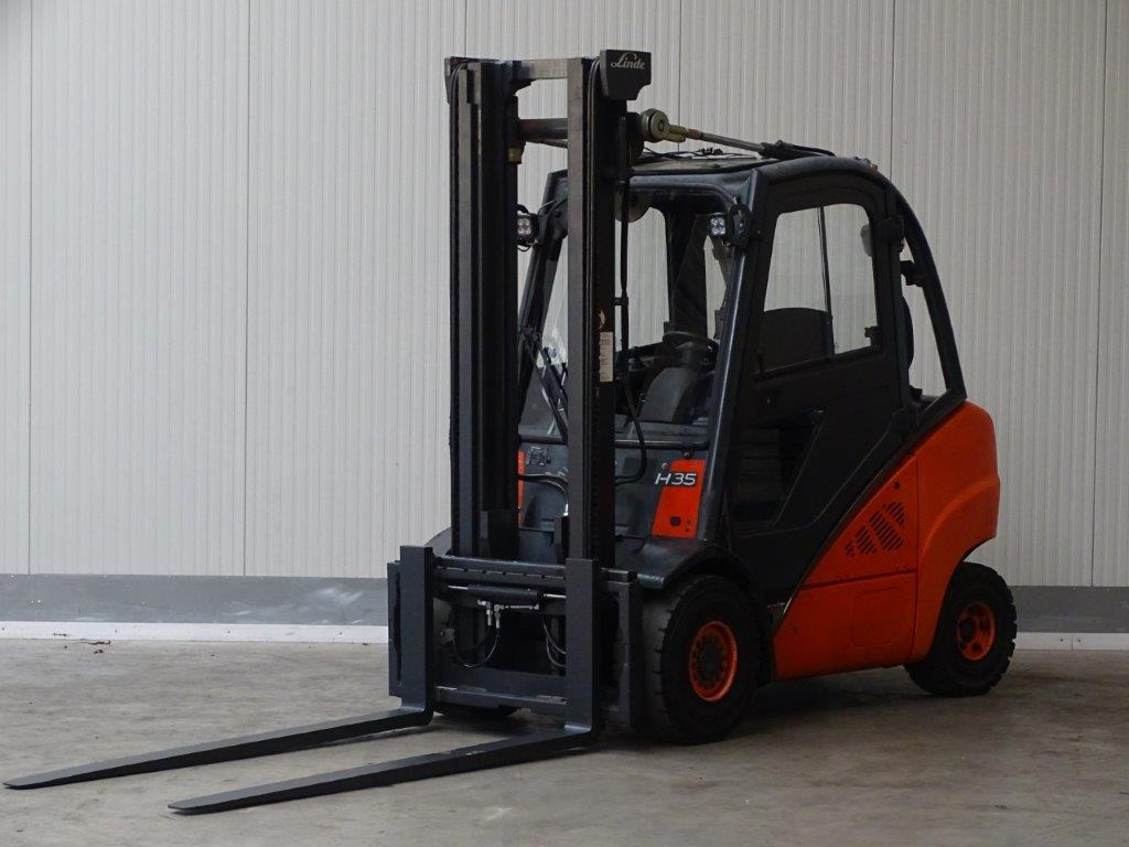 Linde H35D - Dīzeļiekrāvējs: foto 1 Linde H35D - Dīzeļiekrāvējs: foto 1