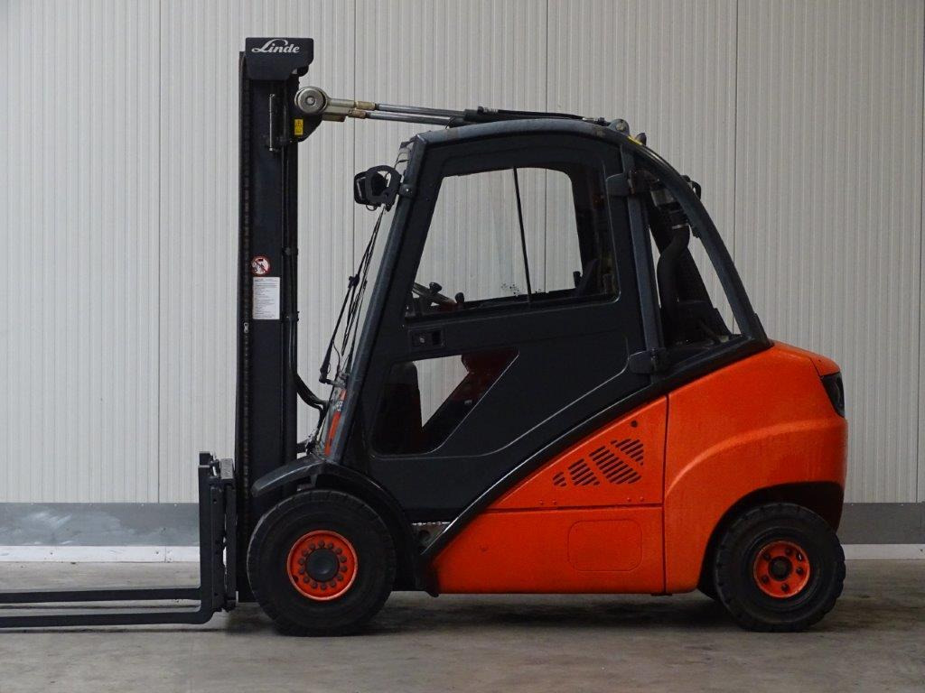 Linde H35D - Dīzeļiekrāvējs: foto 3 Linde H35D - Dīzeļiekrāvējs: foto 3