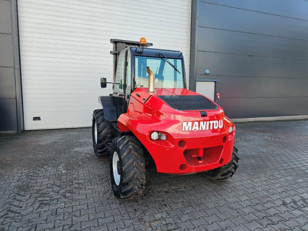 Manitou M50-4D - TRIPLEX- 4x4 - Bezceļu autokrāvējs: foto 5 Manitou M50-4D - TRIPLEX- 4x4 - Bezceļu autokrāvējs: foto 5
