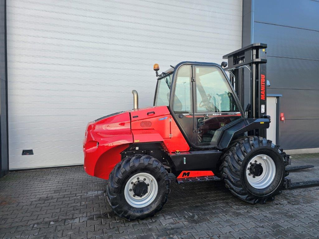 Manitou M50-4D - TRIPLEX- 4x4 - Bezceļu autokrāvējs: foto 3 Manitou M50-4D - TRIPLEX- 4x4 - Bezceļu autokrāvējs: foto 3
