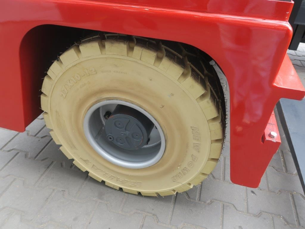 Nikolic EFQ50 - TRIPLEX - NEUE Batterie - Sānu autokrāvējs: foto 2 Nikolic EFQ50 - TRIPLEX - NEUE Batterie - Sānu autokrāvējs: foto 2