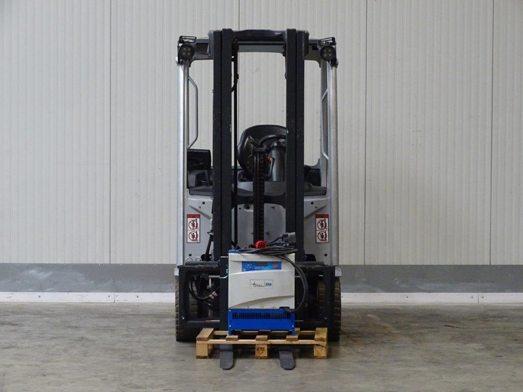 Still RX20-14C - TRIPLEX - Elektroiekrāvējs: foto 4 Still RX20-14C - TRIPLEX - Elektroiekrāvējs: foto 4