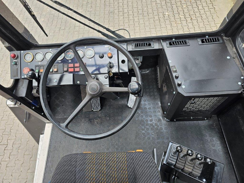 Dīzeļiekrāvējs Svetruck 28120-45 - FREIHUB: foto 6