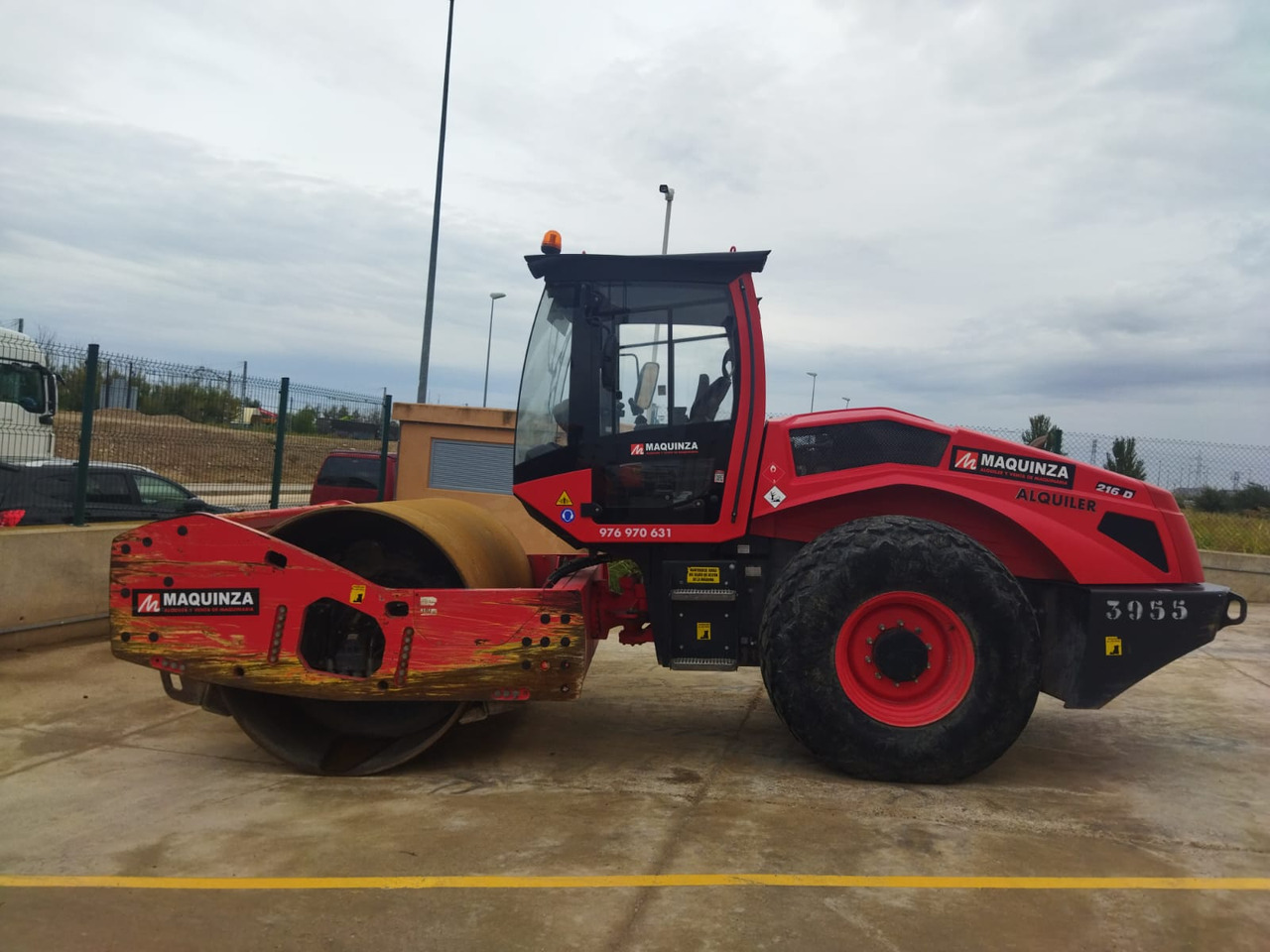 BOMAG BW216D5 - Vibrorullis: foto 1 BOMAG BW216D5 - Vibrorullis: foto 1