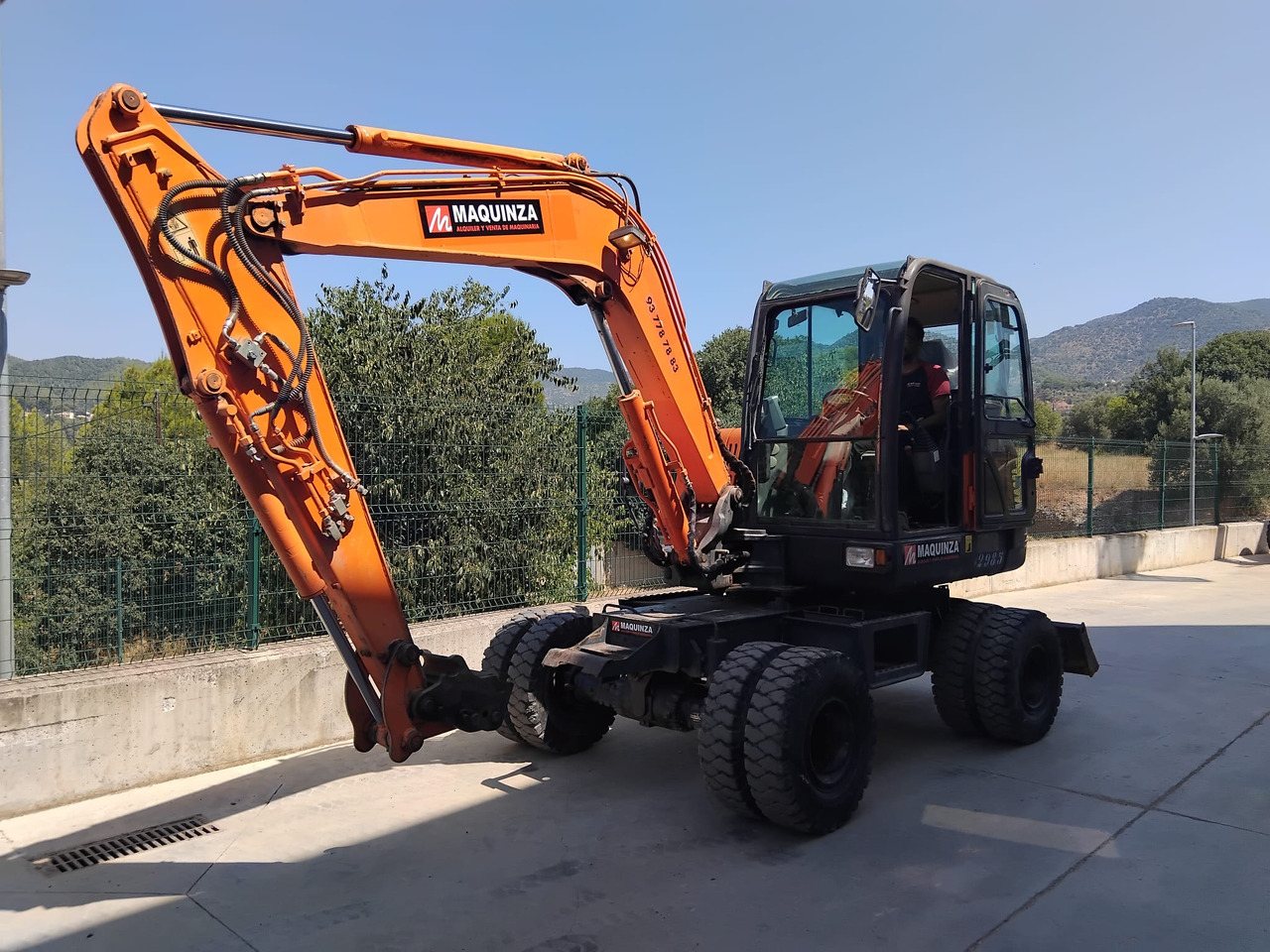 DOOSAN DX55W - Mini-ekskavators: foto 1 DOOSAN DX55W - Mini-ekskavators: foto 1
