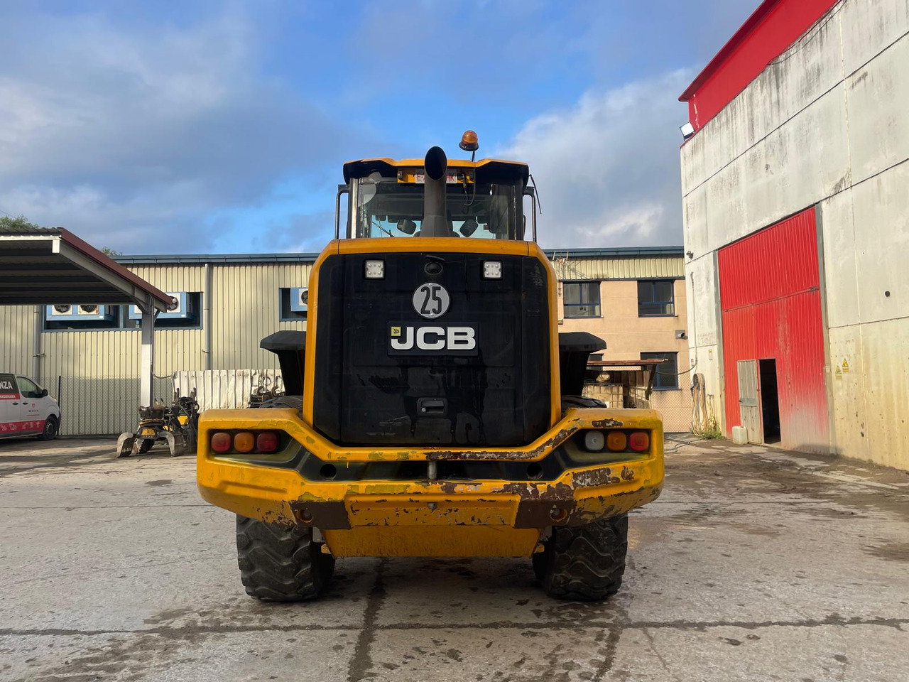 JCB 427 HT S5 - Riteņu iekrāvējs: foto 2 JCB 427 HT S5 - Riteņu iekrāvējs: foto 2