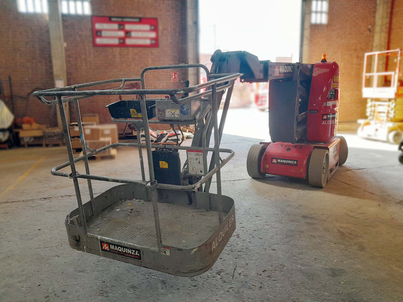 MANITOU 120AETJ C - Izlices pacēlājs: foto 3 MANITOU 120AETJ C - Izlices pacēlājs: foto 3