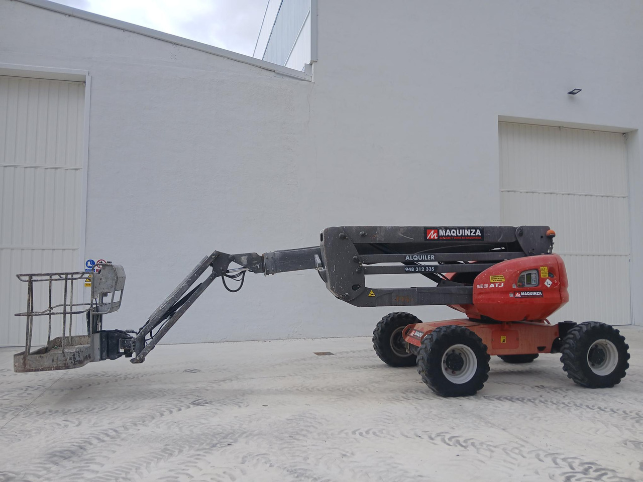MANITOU 180ATJ - Izlices pacēlājs: foto 1 MANITOU 180ATJ - Izlices pacēlājs: foto 1