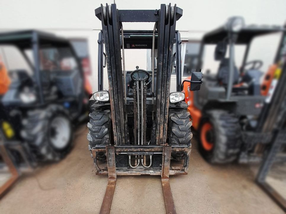 MANITOU MC18.4 D - Dīzeļiekrāvējs: foto 5 MANITOU MC18.4 D - Dīzeļiekrāvējs: foto 5