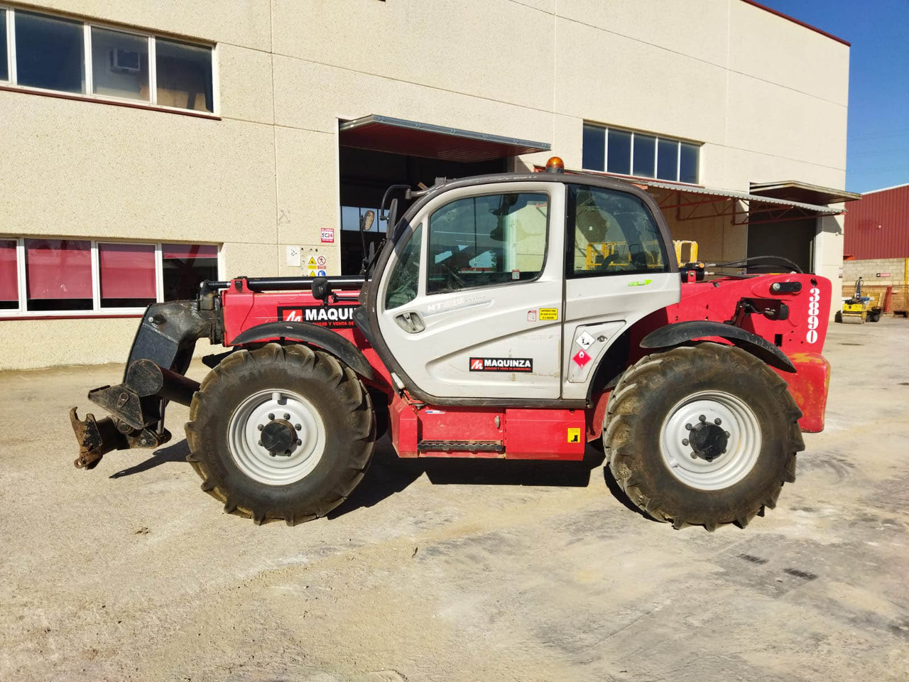 MANITOU MT1335 EASY 75D - Teleskopiskais iekrāvējs: foto 2 MANITOU MT1335 EASY 75D - Teleskopiskais iekrāvējs: foto 2