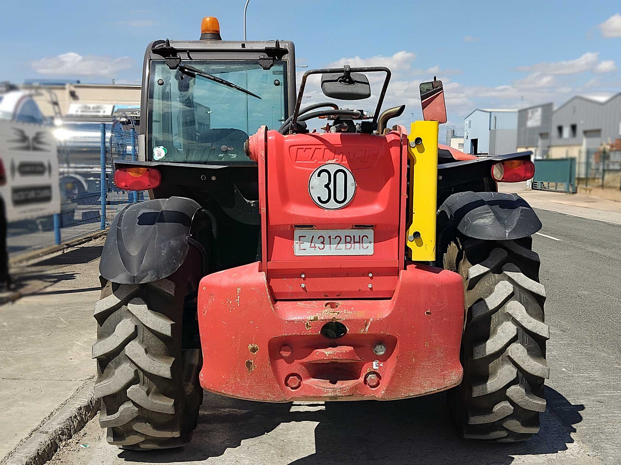 MANITOU MT1335 EASY - Teleskopiskais iekrāvējs: foto 4 MANITOU MT1335 EASY - Teleskopiskais iekrāvējs: foto 4