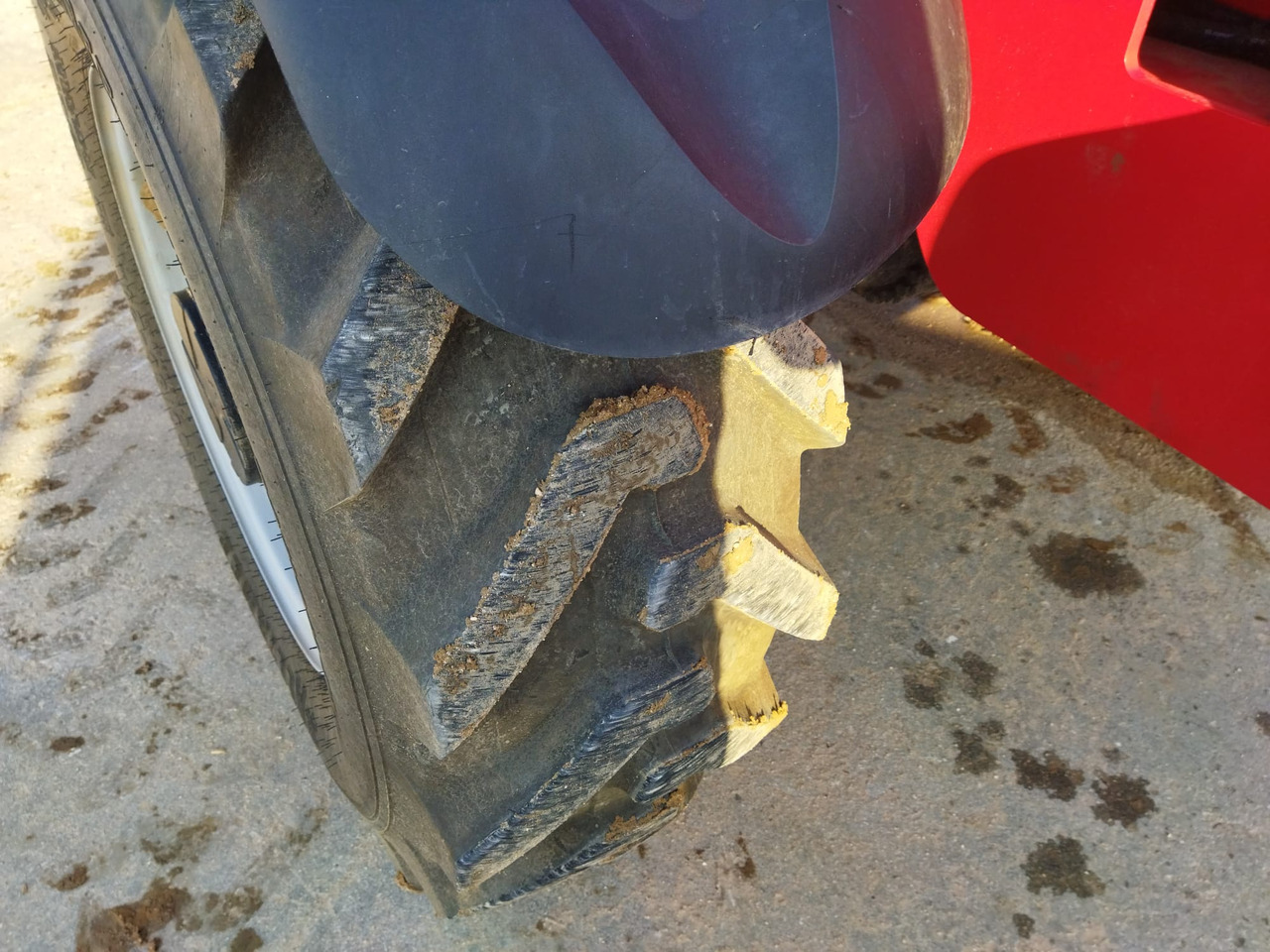 Teleskopiskais iekrāvējs MANITOU MT1335 EASY: foto 13