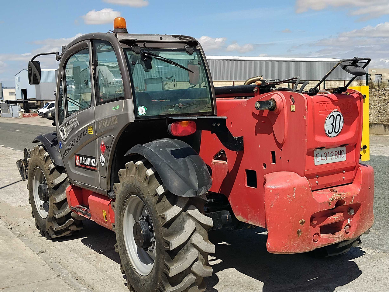 MANITOU MT1335 EASY - Teleskopiskais iekrāvējs: foto 3 MANITOU MT1335 EASY - Teleskopiskais iekrāvējs: foto 3