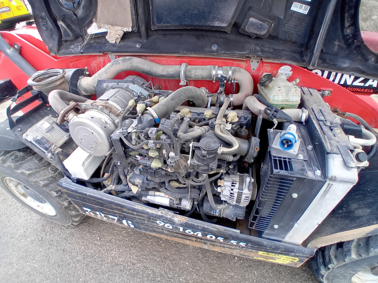 Teleskopiskais iekrāvējs MANITOU MT625 H: foto 16