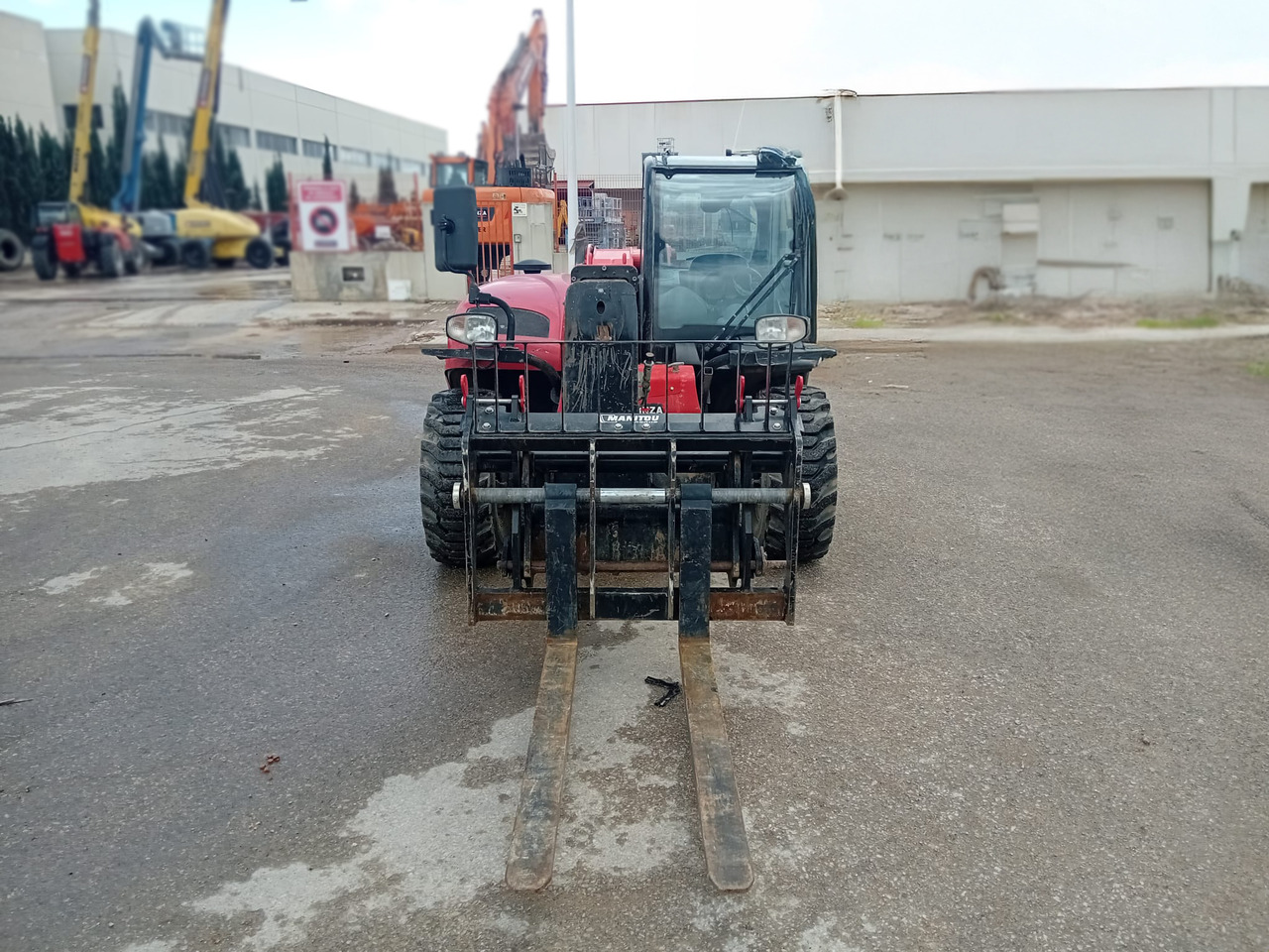 Teleskopiskais iekrāvējs MANITOU MT625 H: foto 8