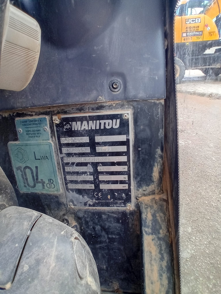 Teleskopiskais iekrāvējs MANITOU MT625 H: foto 10