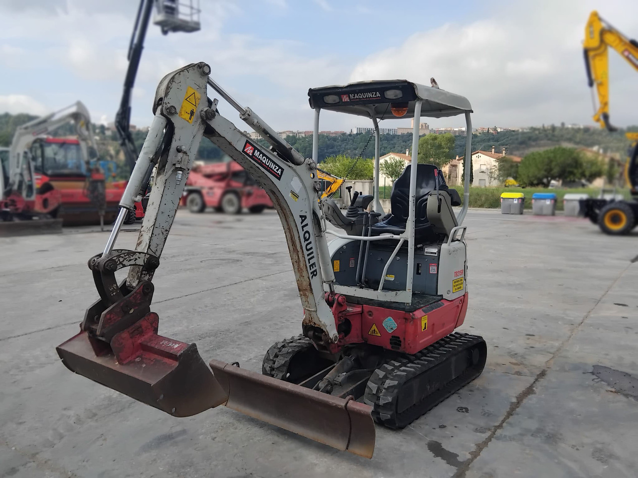 TAKEUCHI TB215R EASY - Mini-ekskavators: foto 5 TAKEUCHI TB215R EASY - Mini-ekskavators: foto 5
