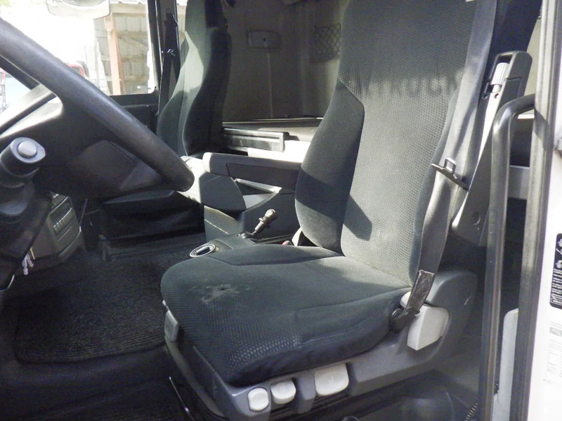 MAN TGX 18.480 Euro 6 - Vilcējs: foto 4 MAN TGX 18.480 Euro 6 - Vilcējs: foto 4