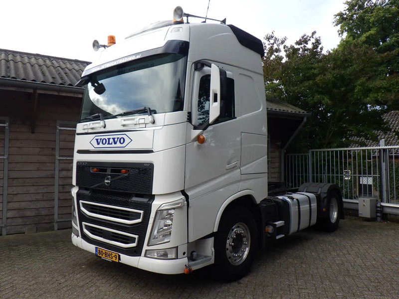 Volvo FH 13.420 Wielbasis 400 cm / 9 T vooras / Alcoa / Sper / GVW 20500 KG - Vilcējs: foto 1 Volvo FH 13.420 Wielbasis 400 cm / 9 T vooras / Alcoa / Sper / GVW 20500 KG - Vilcējs: foto 1