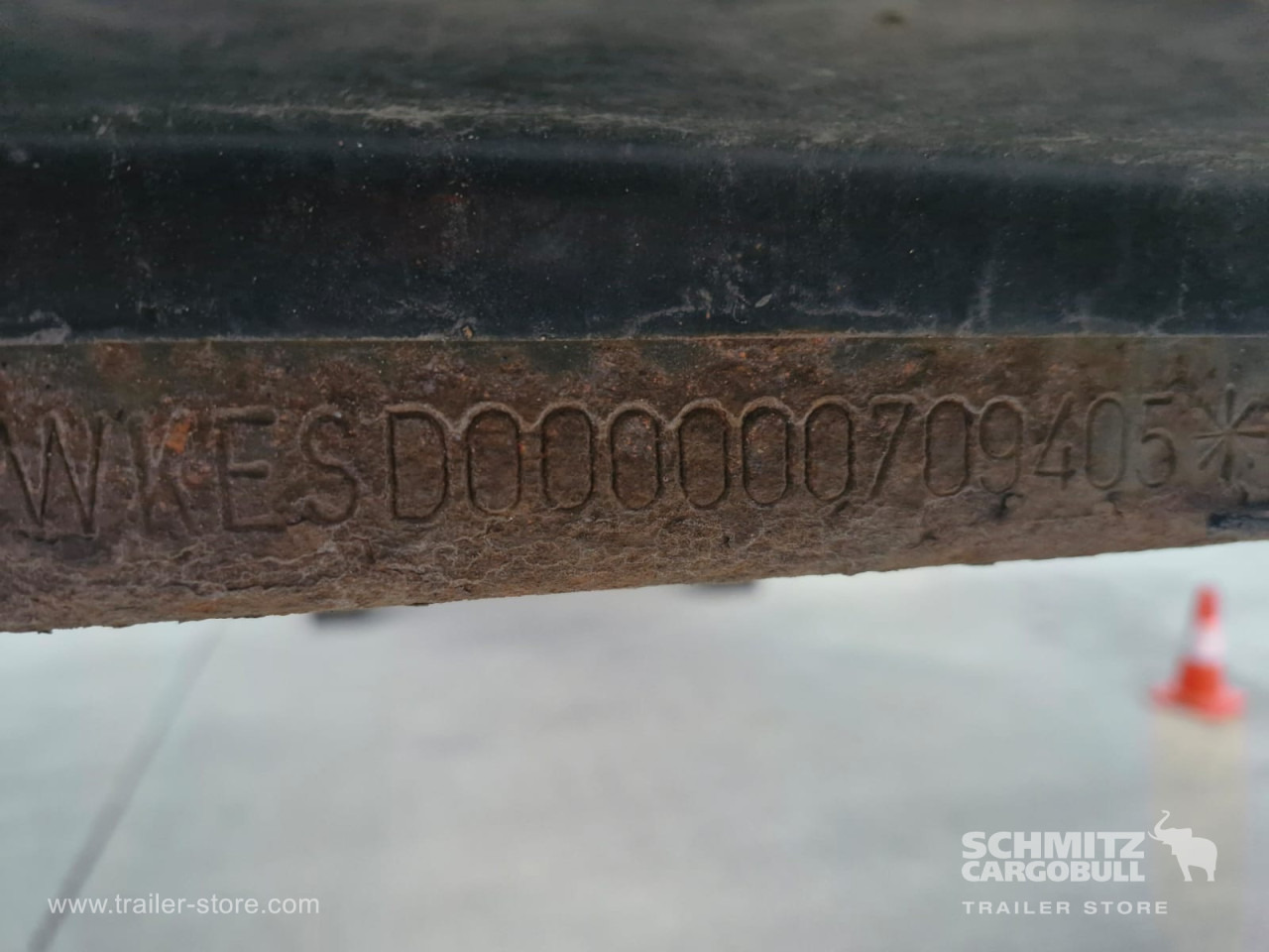 KRONE Curtainsider Mega - Tenta puspiekabe: foto 4 KRONE Curtainsider Mega - Tenta puspiekabe: foto 4