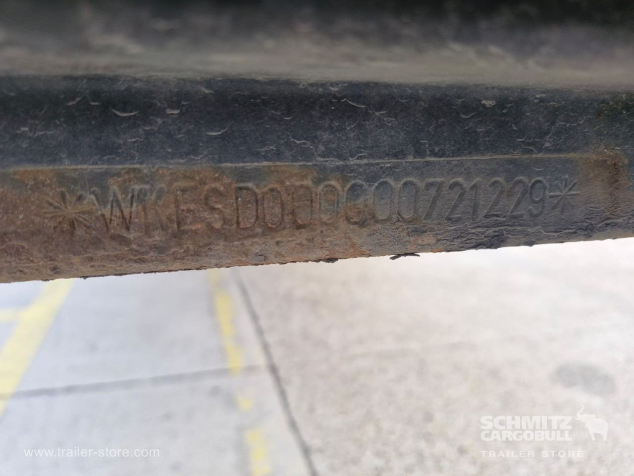 KRONE Curtainsider Mega - Tenta puspiekabe: foto 5 KRONE Curtainsider Mega - Tenta puspiekabe: foto 5