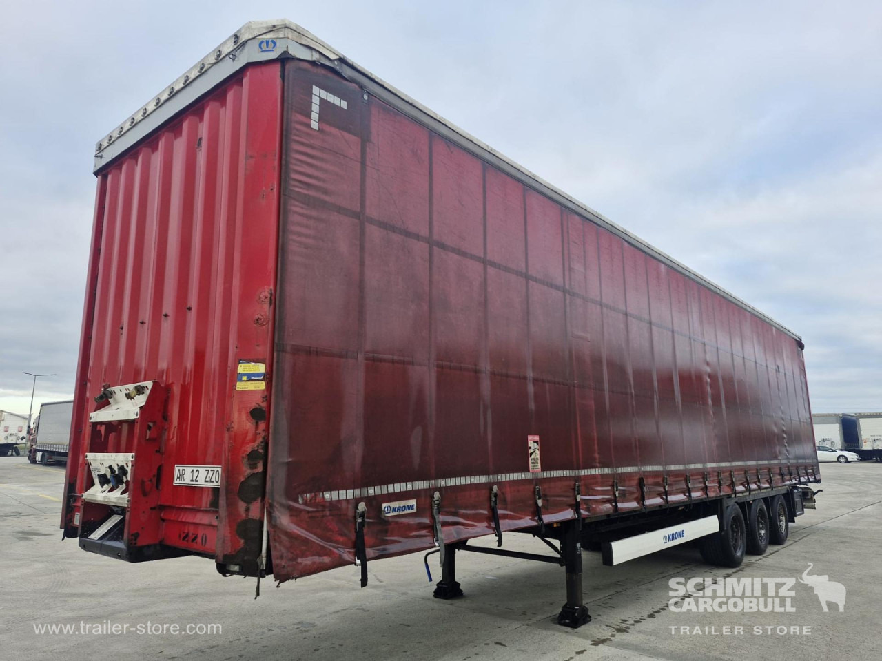 KRONE Curtainsider Mega - Tenta puspiekabe: foto 1 KRONE Curtainsider Mega - Tenta puspiekabe: foto 1