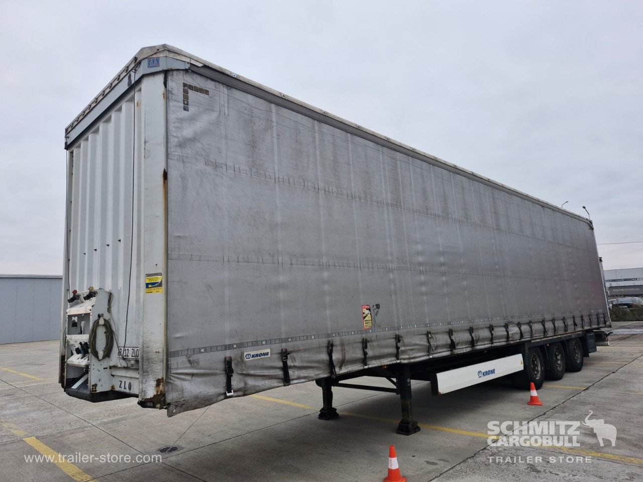 KRONE Curtainsider Mega - Tenta puspiekabe: foto 5 KRONE Curtainsider Mega - Tenta puspiekabe: foto 5