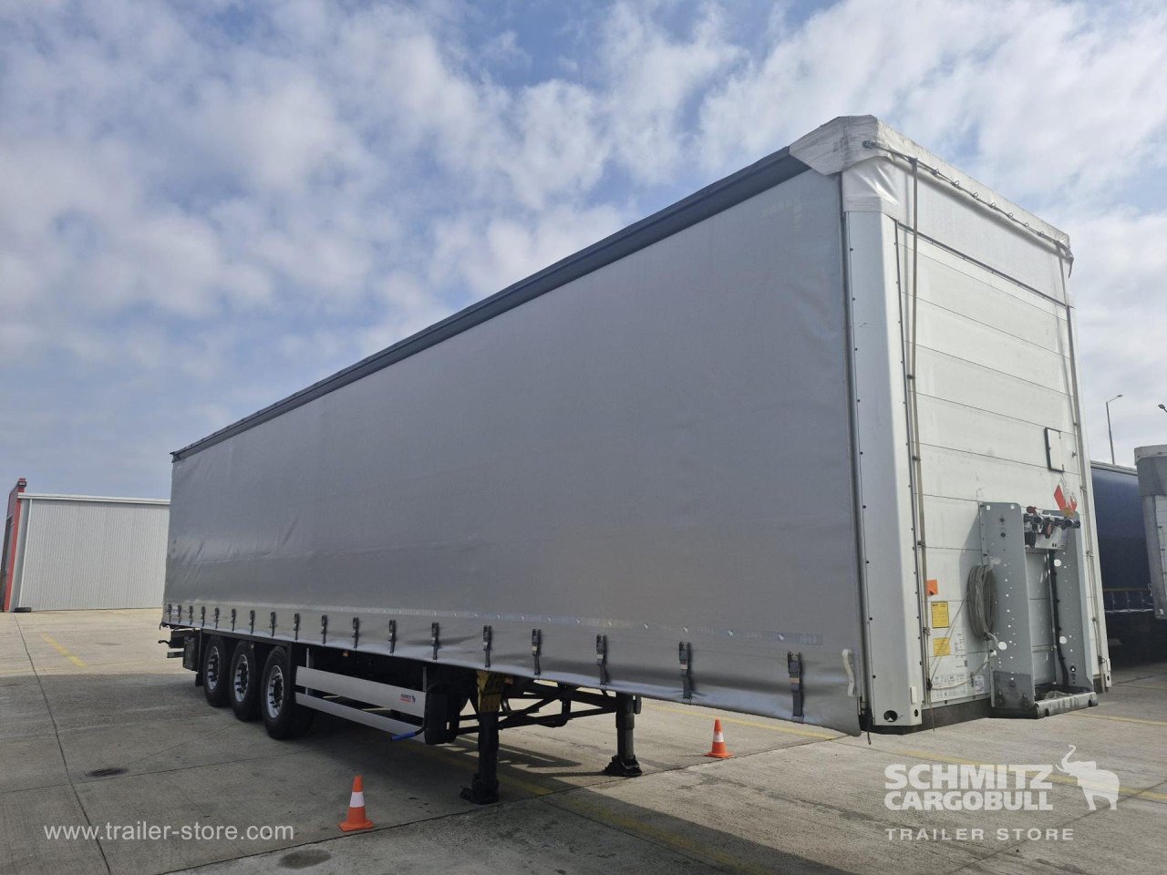 SCHMITZ Curtainsider Standard - Tenta puspiekabe: foto 3 SCHMITZ Curtainsider Standard - Tenta puspiekabe: foto 3