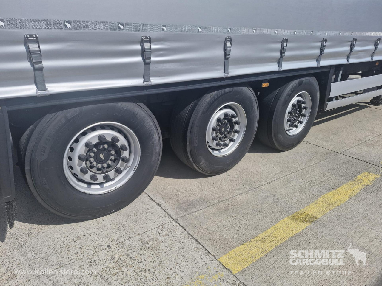 SCHMITZ Curtainsider Standard - Tenta puspiekabe: foto 2 SCHMITZ Curtainsider Standard - Tenta puspiekabe: foto 2
