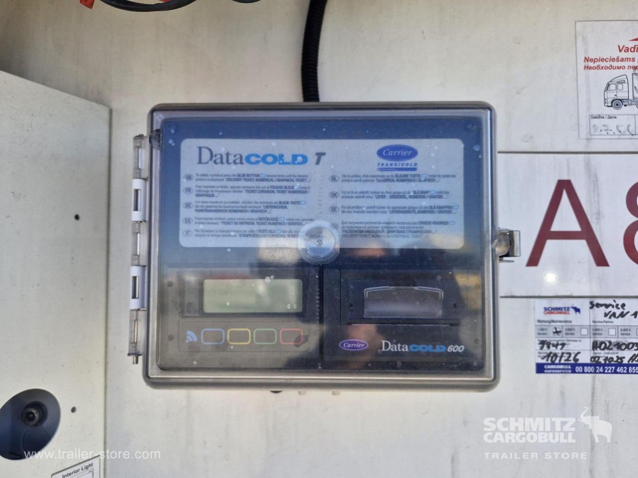 SCHMITZ Reefer Multitemp - Puspiekabe izotermiskais: foto 4 SCHMITZ Reefer Multitemp - Puspiekabe izotermiskais: foto 4