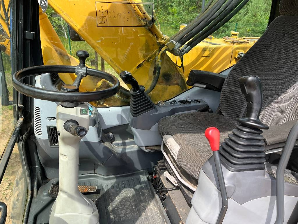 Komatsu PW 160 ES-7K - Riteņu ekskavators: foto 5 Komatsu PW 160 ES-7K - Riteņu ekskavators: foto 5