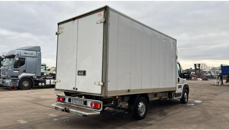 Citroën Jumper (3.0L / 180PS / EURO 5 / N1 / BELGIAN VAN) - Furgons ar slēgtā virsbūve: foto 4 Citroën Jumper (3.0L / 180PS / EURO 5 / N1 / BELGIAN VAN) - Furgons ar slēgtā virsbūve: foto 4