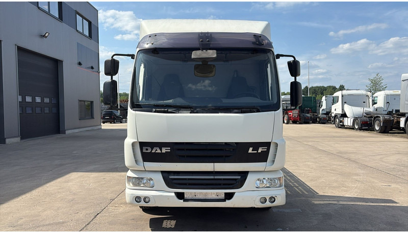 DAF LF 45.210 (EURO 5 / HOLLAND TRUCK / NEW CONSTRUCTION / EURO 5 / PERFECT CONDITION) - Autovedējs: foto 2 DAF LF 45.210 (EURO 5 / HOLLAND TRUCK / NEW CONSTRUCTION / EURO 5 / PERFECT CONDITION) - Autovedējs: foto 2
