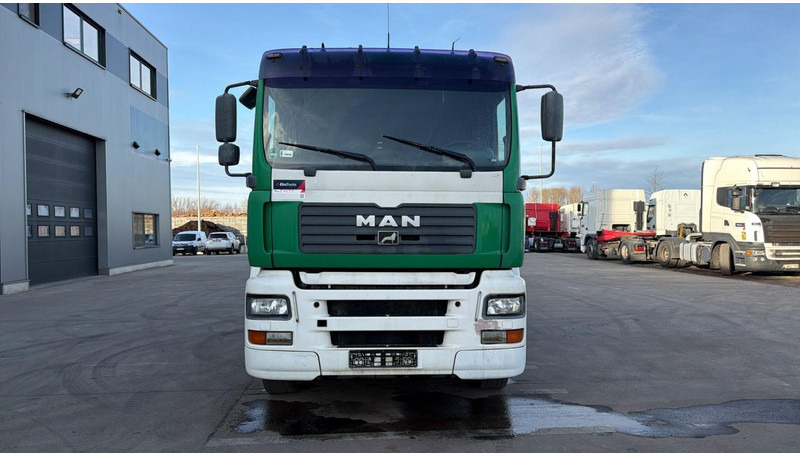 MAN TGA 25.360 (MANUAL PUMP / PERFECT CONDITION / MANUAL GEARBOX / BOITE MANUELLE / 6X2) - Bortu kravas automašīna/ Platforma: foto 2 MAN TGA 25.360 (MANUAL PUMP / PERFECT CONDITION / MANUAL GEARBOX / BOITE MANUELLE / 6X2) - Bortu kravas automašīna/ Platforma: foto 2