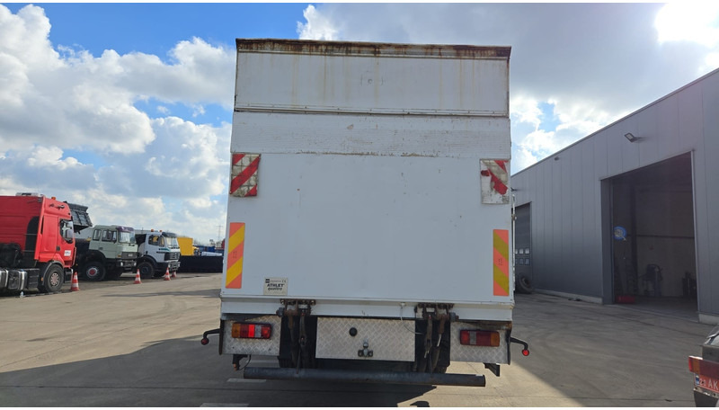 MAN TGL 8.180 (MANUAL GEARBOX / BELGIAN TRUCK / STEEL SUSPENSION) - Kravas automašīna ar slēgto virsbūvi: foto 3 MAN TGL 8.180 (MANUAL GEARBOX / BELGIAN TRUCK / STEEL SUSPENSION) - Kravas automašīna ar slēgto virsbūvi: foto 3