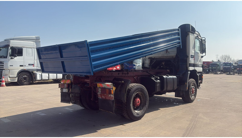 Kravas automašīna pašizgāzējs Mercedes-Benz Actros 1843 (4X4 / EPS / GRAND PONT / LAMES / V6 / 2 PONTS): foto 6